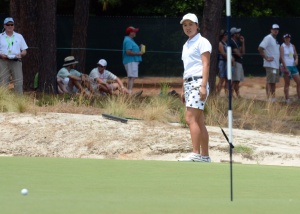 Minjee Lee watches her putt on the fifth hole during the third round of the U.S. Women's Open at the Pinehurst Resort and Country Club-#2 Course. Mandatory Credit: Rob Kinnan-USA TODAY Sports