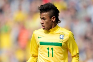 LONDON, ENGLAND - MARCH 27:  Neymar of Brazil on the ball during the International friendly match between Brazil and Scotland at Emirates Stadium on March 27, 2011 in London, England.  (Photo by Jamie McDonald/Getty Images) *** Local Caption *** Neymar