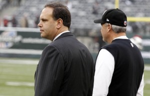Mike Tannenbaum (left). Photo by William Perlman/THE STAR-LEDGER via USA TODAY Sports.